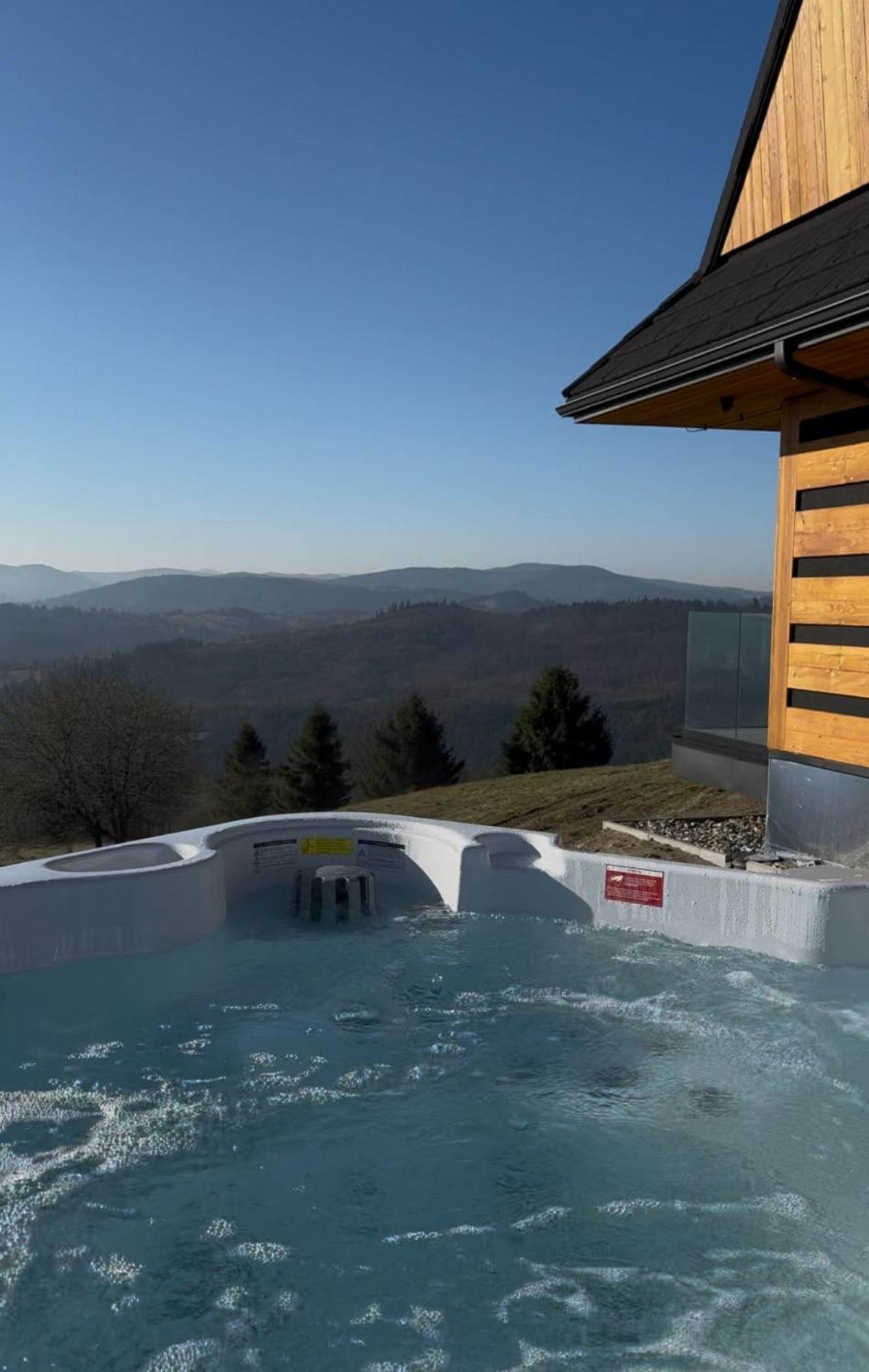 Montini - Wybrane Domki Z Jacuzzi Koniaków Eksteriør billede