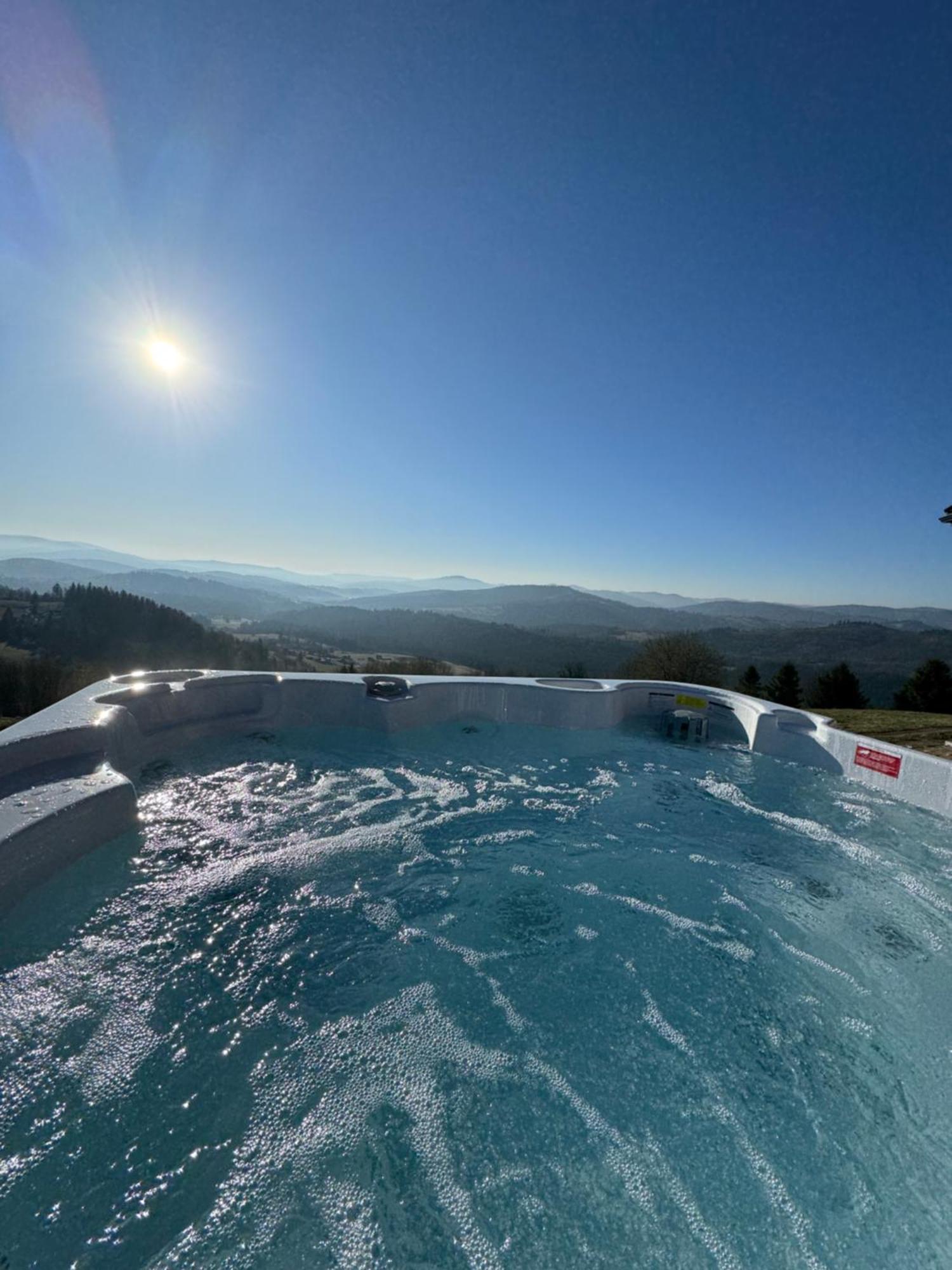 Montini - Wybrane Domki Z Jacuzzi Koniaków Eksteriør billede